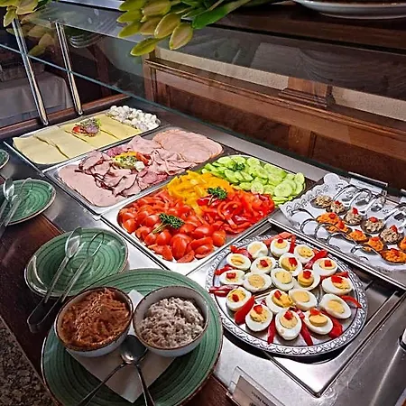 Wellness Encian Szálloda 3*