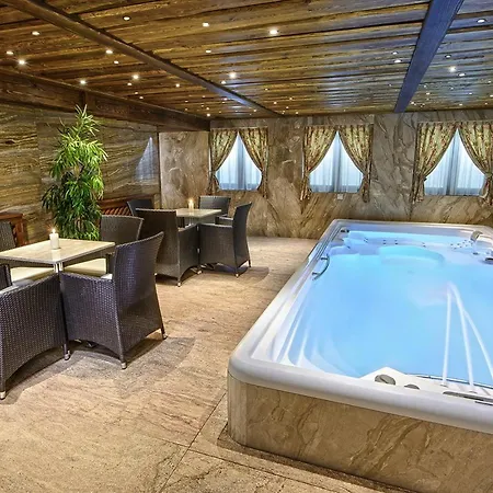 Wellness Hotel Encian Donovaly 3*